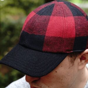 Storiedhats Mens Buffalo Plaid Flannel Wool Sherpa Lined Hat Average-Plus  NWT